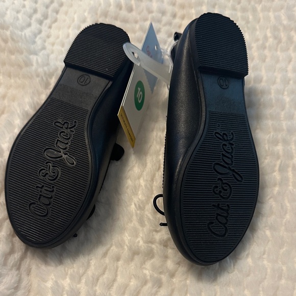 Cat & Jack Black Kids Dress Shoes with Bow - Picture 3 of 3